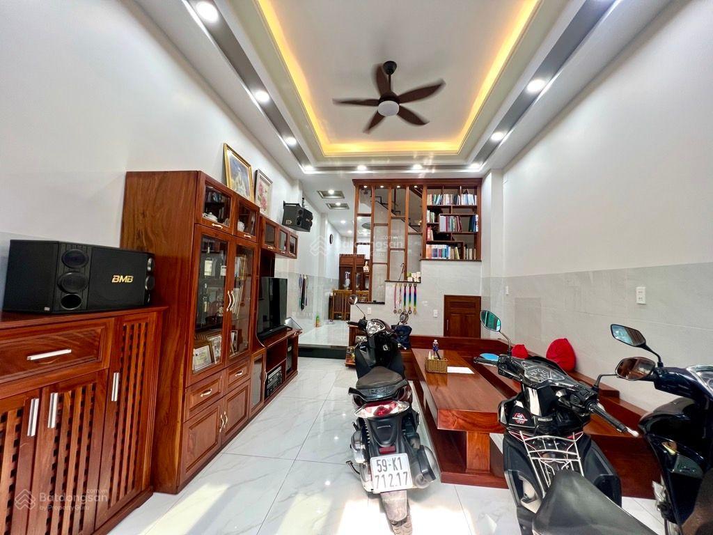 Nhà lê văn quới 52m2  3 tầng  khai thác đa dạng