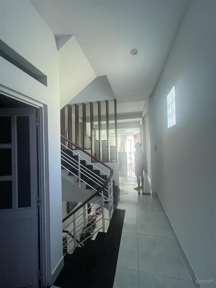 Quá áp lực  ngã tư 4 xã  n4 x d25  nhỉnh 6 tỷ