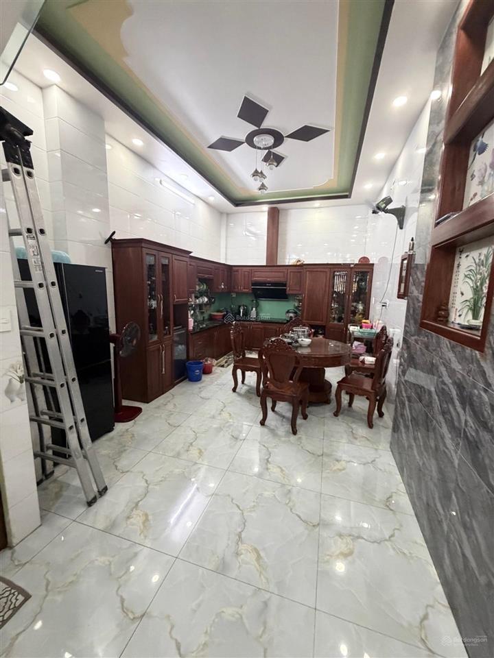 Ngã tư 4 xã  64m2  nhỉnh 5t còn thương lượng