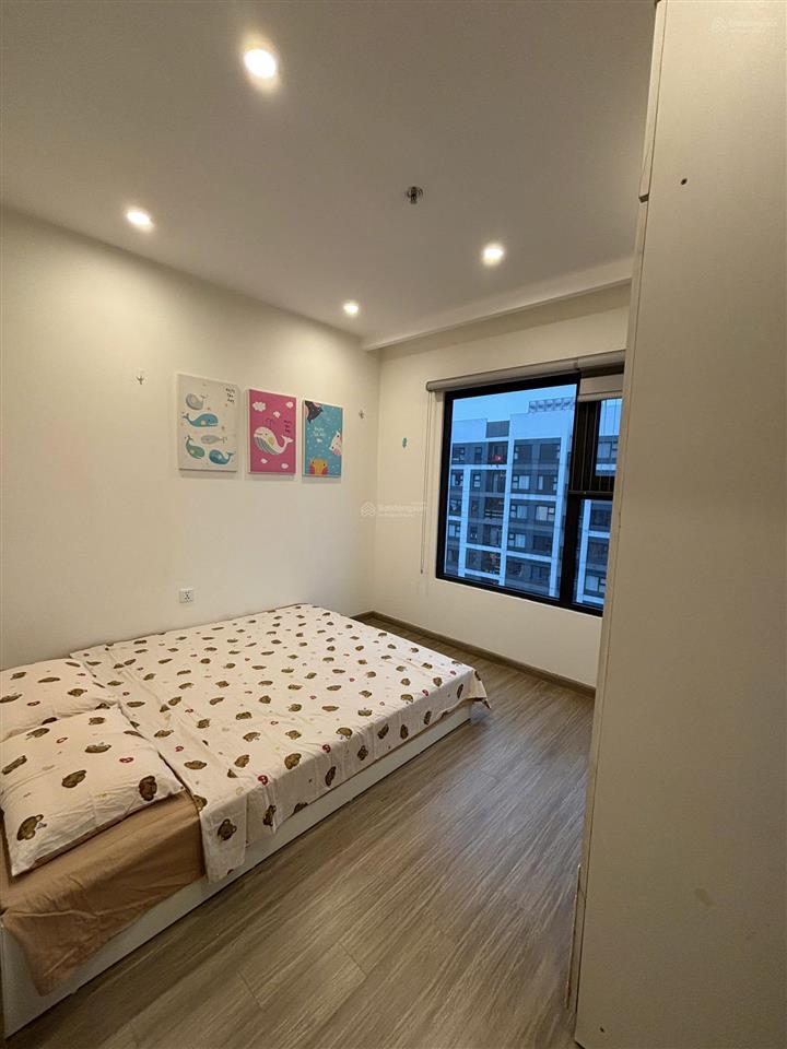 Chính chủ gửi bán căn 2pn + 1 63m2, giá 4.2tỷ full nội thất, hướng đông bắc,  0971 034 ***