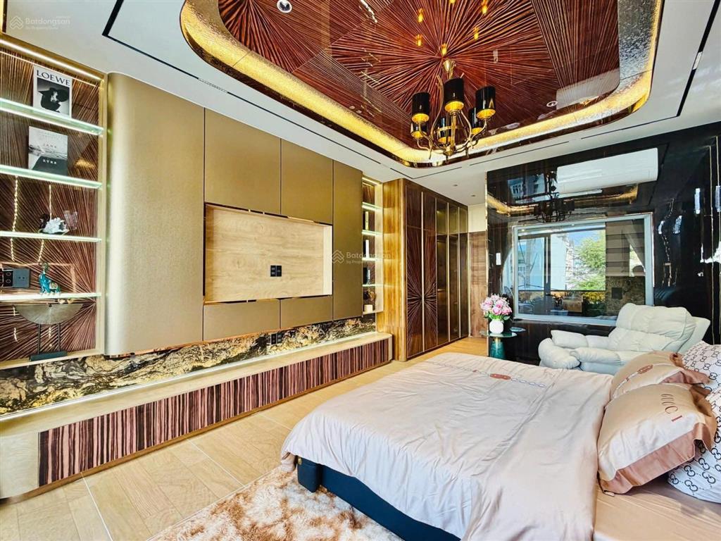 Hàng hiếm ngay cư xá phú lâm d, 80m2, 5 tầng btct,5 phòng nội thất xịn, có thang máy, kế st mega