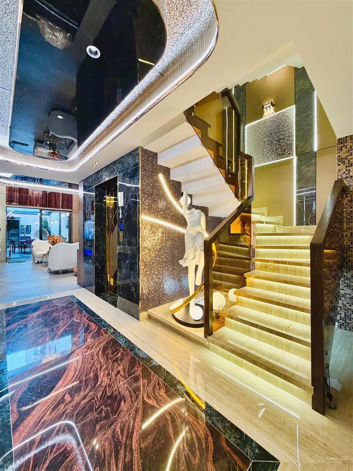 Hàng hiếm ngay cư xá phú lâm d, 80m2, 5 tầng btct,5 phòng nội thất xịn, có thang máy, kế st mega