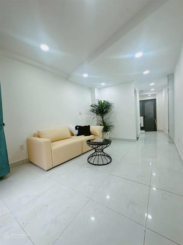 Hàng mới đầu năm 2026. nhà 40m2 lê văn sỹ, phú nhuận gần nhà thờ 3 chuông. xây 3 tầng, bán 2 tỷ 550