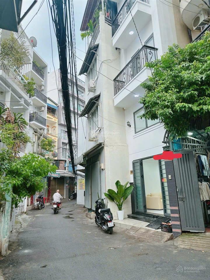 Hàng mới đầu năm 2026. nhà 40m2 lê văn sỹ, phú nhuận gần nhà thờ 3 chuông. xây 3 tầng, bán 2 tỷ 550