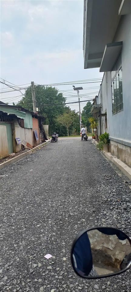Đất thổ cư  5x45m  gần chợ trường học  đức huệ, long an