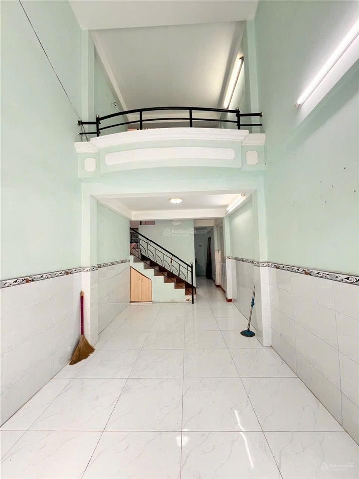 Cách mạng tháng 8, phường nhiêu lộc, 46m2, 3 tầng, hẻm xe hơi thông, nhỉnh 7 tỷ,