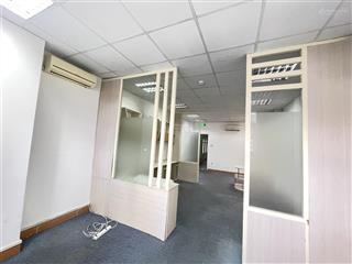 Cho thuê văn phòng giá rẻ 40m tại quận 4