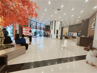 Bán căn hộ tòa b lạc hồng westlake phú thượng tây hồ, 77m2, 2 phòng ngủ, giá 6.6 tỷ