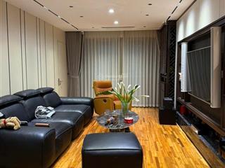 Bán căn 134m2 tháp c3 mndarin gaden 0974 681 ***