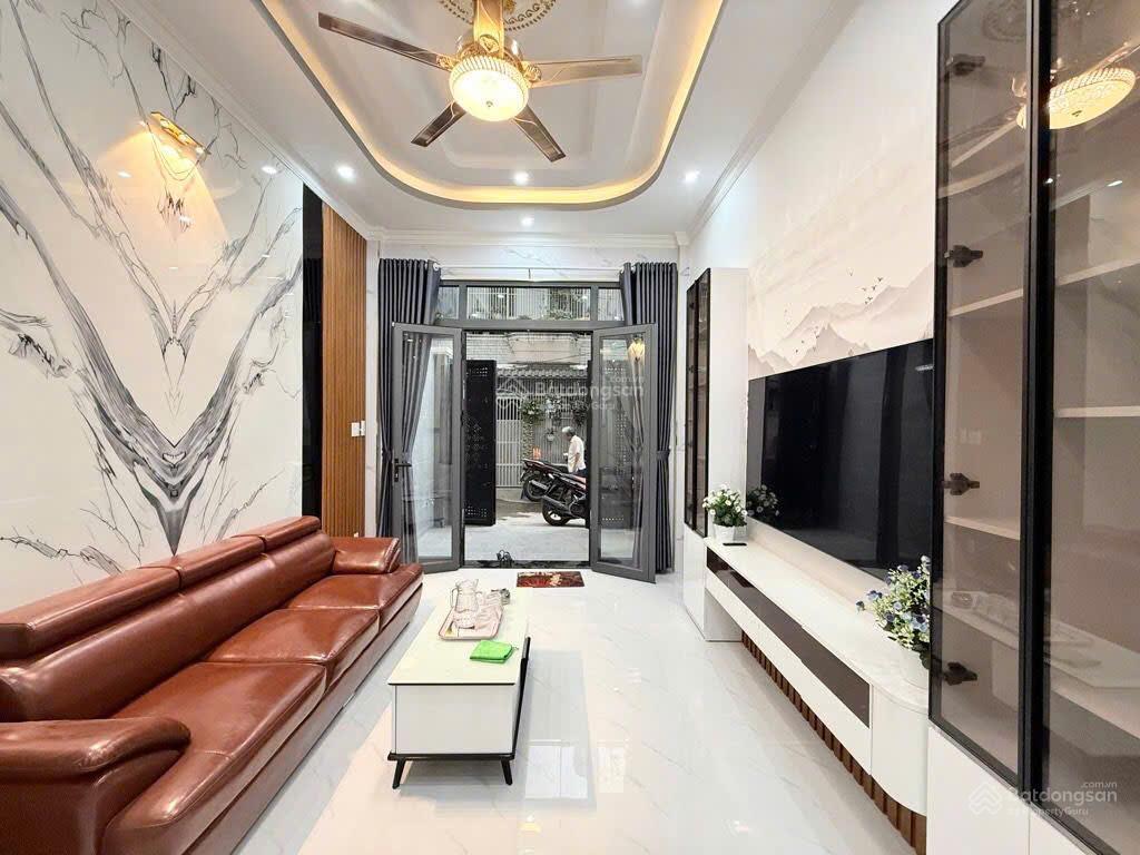 Nhà gò vấp giáp ranh pn  hẻm xe hơi 7 chỗ  50m2 (3.5x15)  4 tầng  nhà mới dọn vào ở ngay