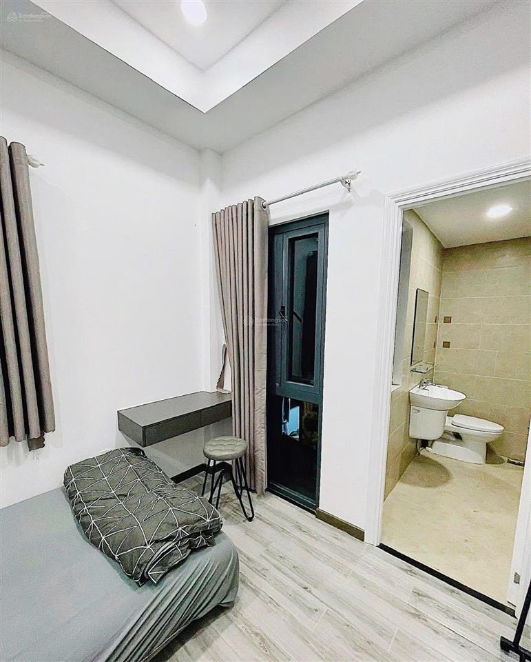 Cho thuê siêu phẩm căn hộ q4, gần cầu tân thuận, đh nguyễn tất thành, nhà thờ xóm chiếu
