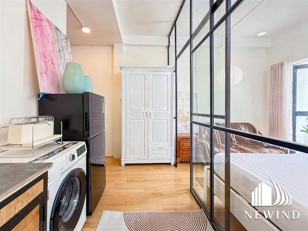 Cho thuê căn hộ 1pn, ban công, q4, đường vĩnh hội, gần cầu kênh tẻ, cầu ông lãnh, công viên