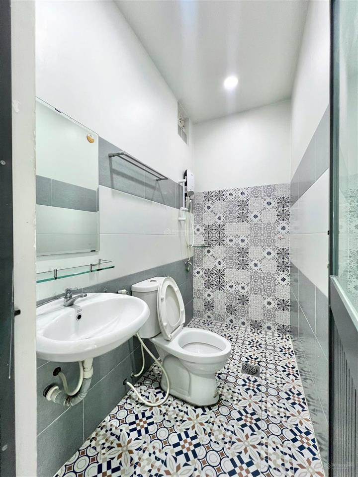 Cho thuê căn hộ q8, đường dương bá trạc, gần đh sài gòn, cầu nguyễn văn cừ, cầu chữ y