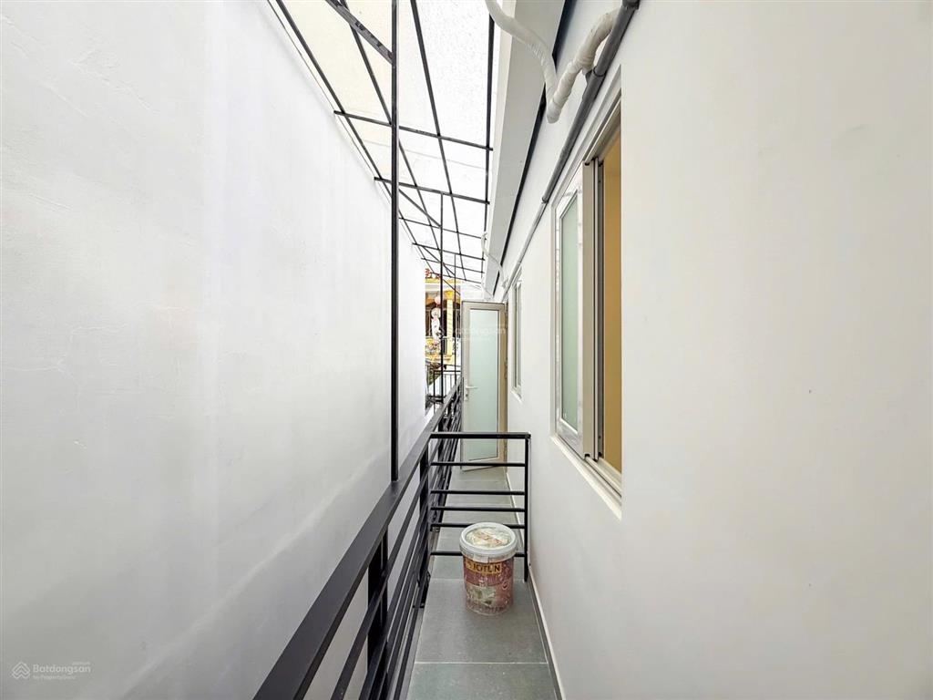 Cho thuê căn hộ duplex, 2pn ban công, q4, đường tôn thất thuyết, gần cầu kênh tẻ, chợ 200