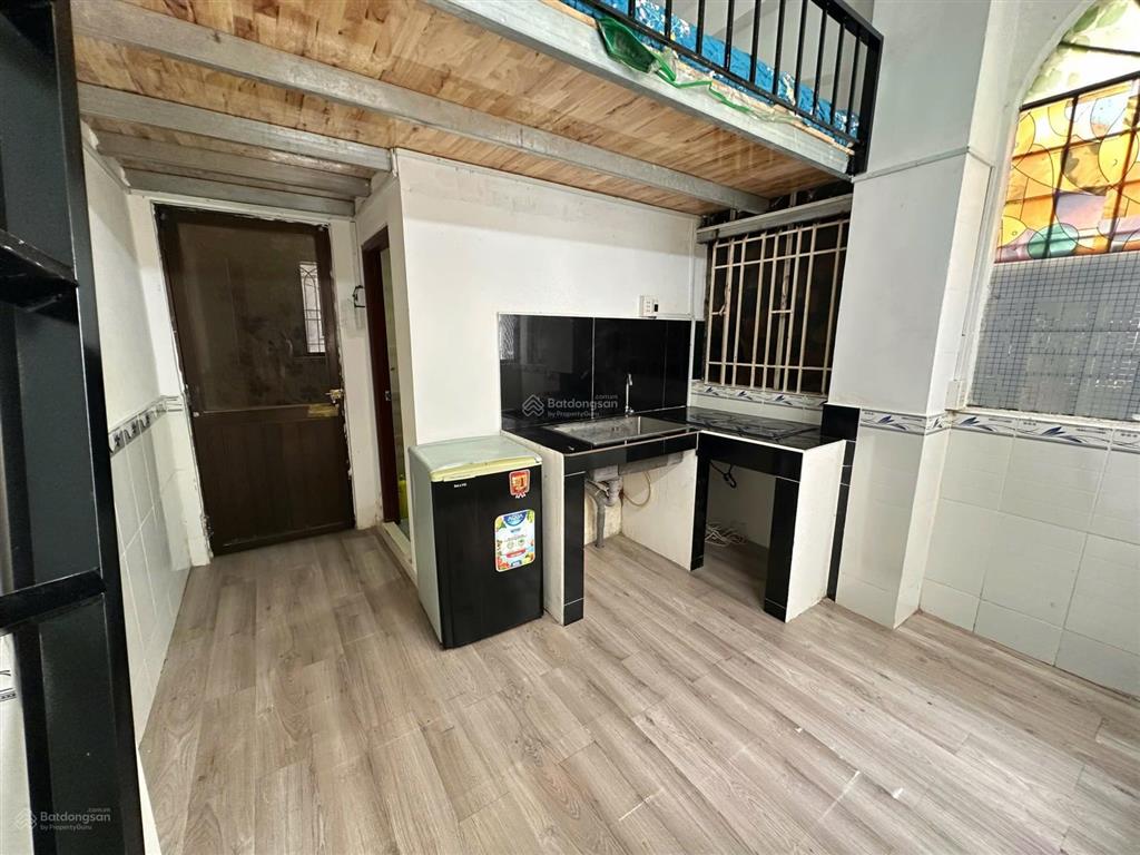 Cho thuê căn hộ duplex (gác), q10, đường ngô gia tự, gần đh kinh tế (ueh), đh y dược, vạn hạnh mall