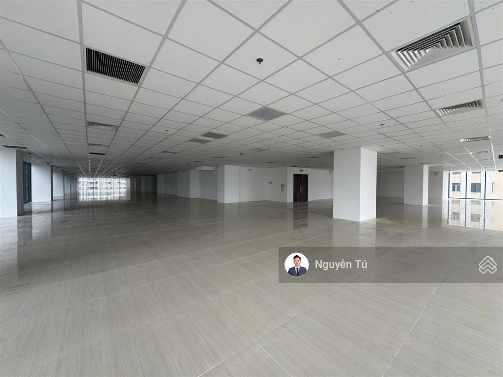 Cđt cho thuê văn phòng capital elite  18 phạm hùng. diện tích 1.700m2 cắt linh hoạt, vào luôn