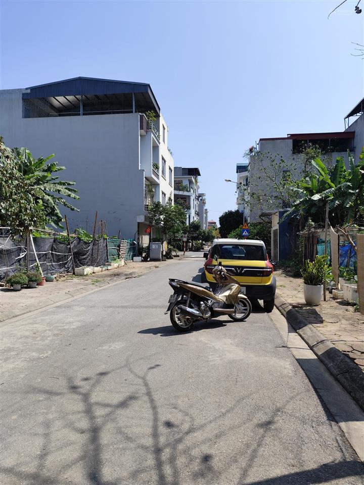 Bán đất tái định cư việt hưng 40m² , mt 4m vỉa hè ôtô tránh , giá chào 12,5 tỷ tl