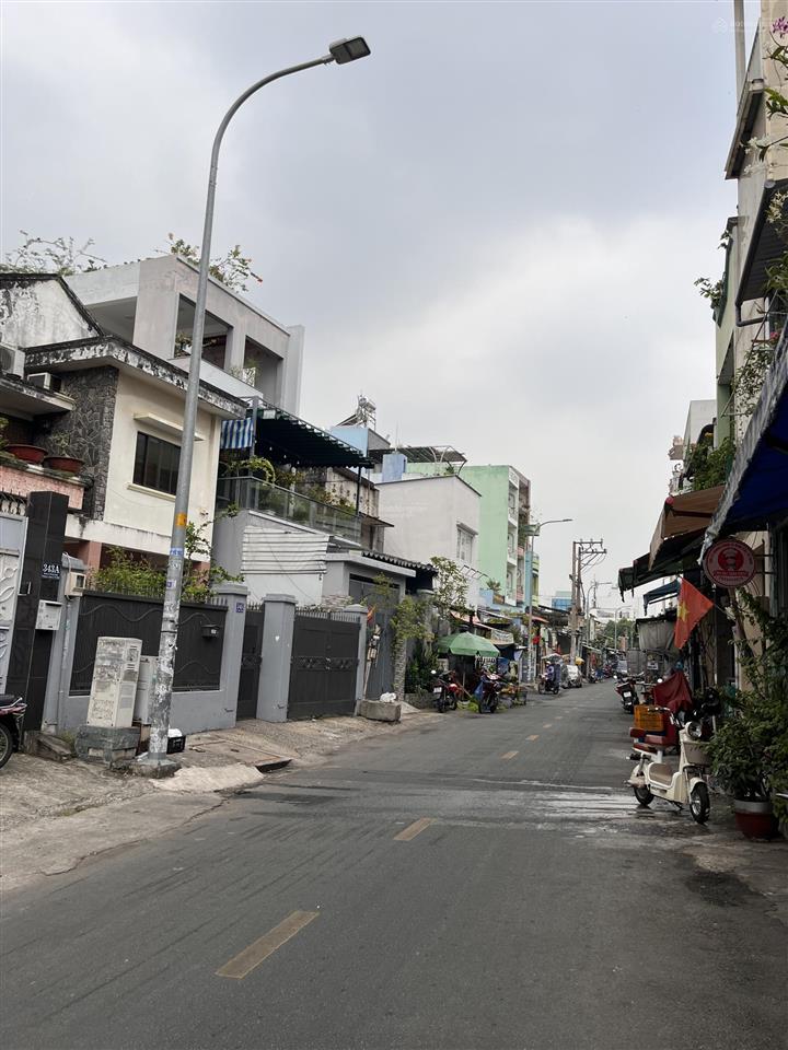 Hàng hiếm mt 3 tầng lê quang sung q6  vị trí đắc địa kinh doanh mọi ngành nghề  giảm mạnh 450tr