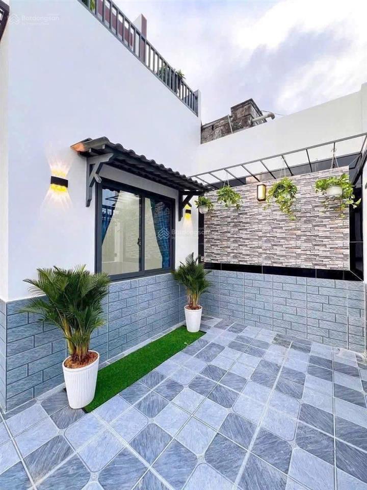 Cần bán nhanh nhà đường nguyễn hữu trí, chợ đệm, bình chánh dt 80m2, shr