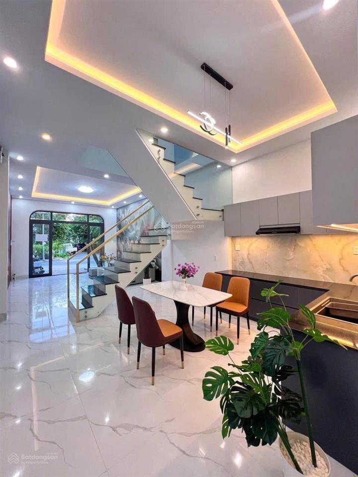 Bán nhanh trong tháng nhà đang ở đường nguyễn cửu phú, dt 80m2, sổ hồng riêng