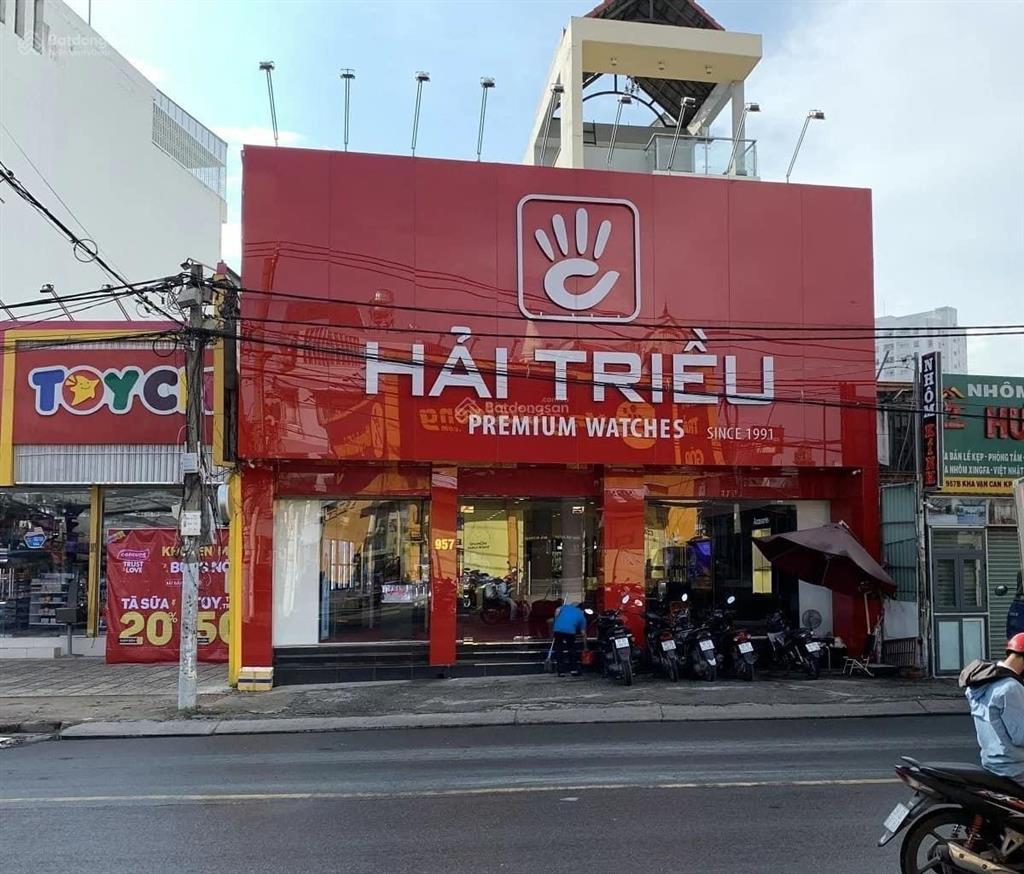 Cho thuê mặt bằng kinh doanh cực đẹp ngã tư trương định  tân mai 200m2, mặt tiền 8m