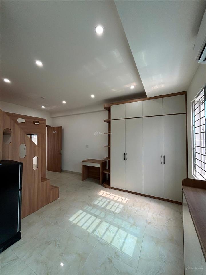 Cho thuê cả tòa nhà chung cư mini đường phú đô 100m2 x 7 tầng, 18p full đồ, pccc chuẩn.