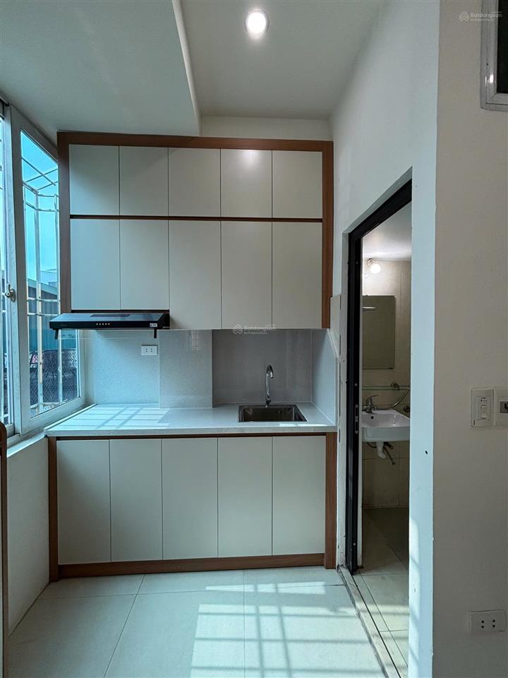 Cho thuê cả tòa nhà chung cư mini đường phú đô 100m2 x 7 tầng, 18p full đồ, pccc chuẩn.