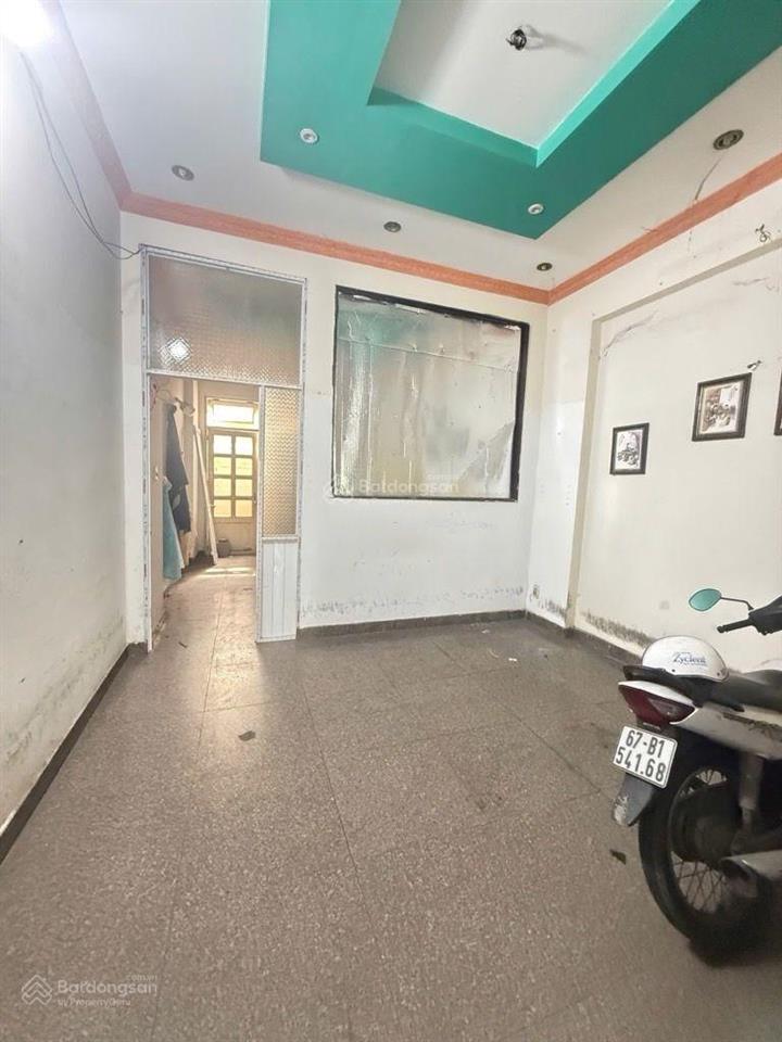 Nhà bà hom quận 6  4x20m 80m2 5 tầng đang cho thuê 30tr/tháng  giá 9,x tỷ tl.