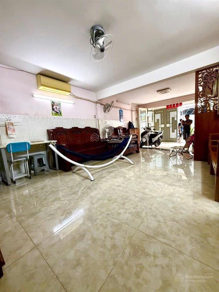 Bán nhà chiến lược giáp quận 6  5.5x18m 98m2  4 tầng  hẻm ô tô  nhỉnh 8 tỷ xíu.