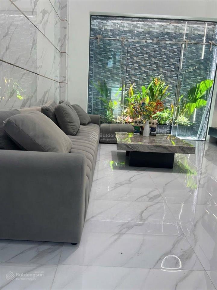 Bán nhà lê văn quới 4 tầng hxh nội thất cao cấp chỉ hơn 8 tỷ