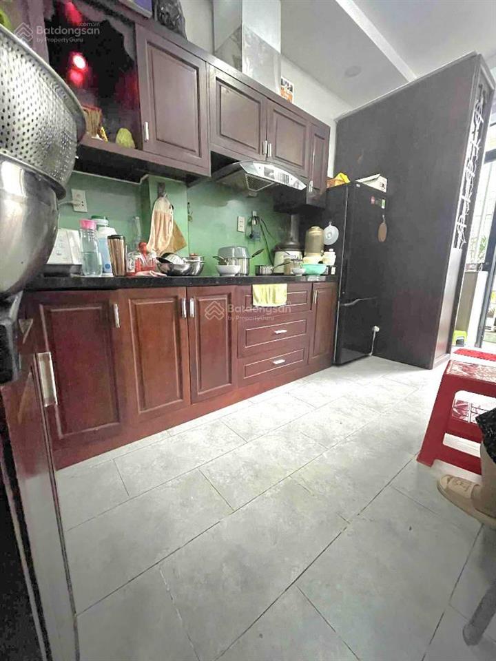 Bán nhà nguyễn văn luông quận 6 55m2 4 tầng chỉ hơn 6 tỷ.