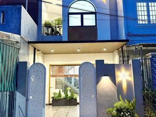 Nhà đẹp 3 tầng gần biển nguyễn tất thành