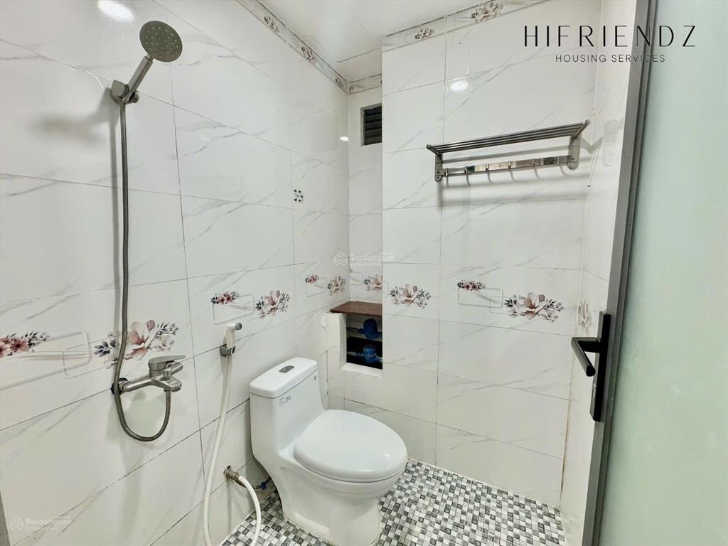 Cho thuê căn hộ siêu xinh, full nội thất mà còn lại ngay trung tâm