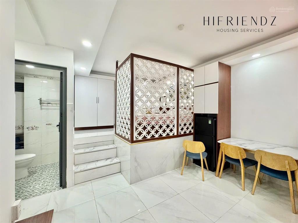 Cho thuê căn hộ siêu xinh, full nội thất mà còn lại ngay trung tâm