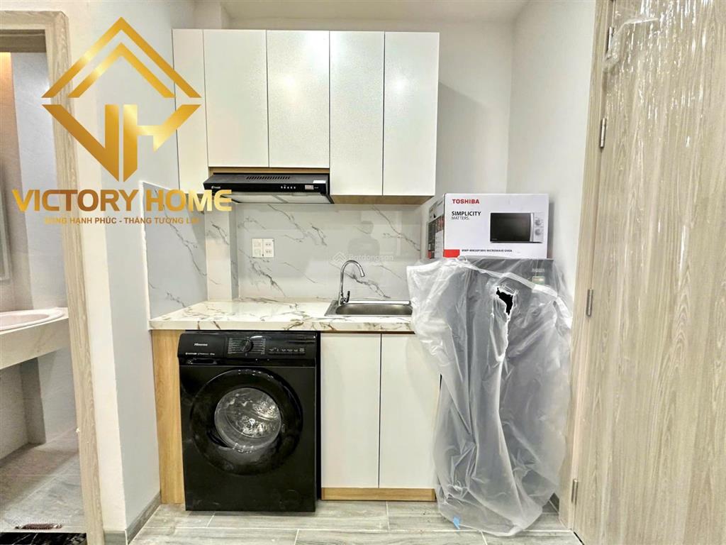 Cho thuê chdv mới xây full nội thất mới 100%, hầm xe  thang máy  bảo vệ, đầy đủ tiện nghi