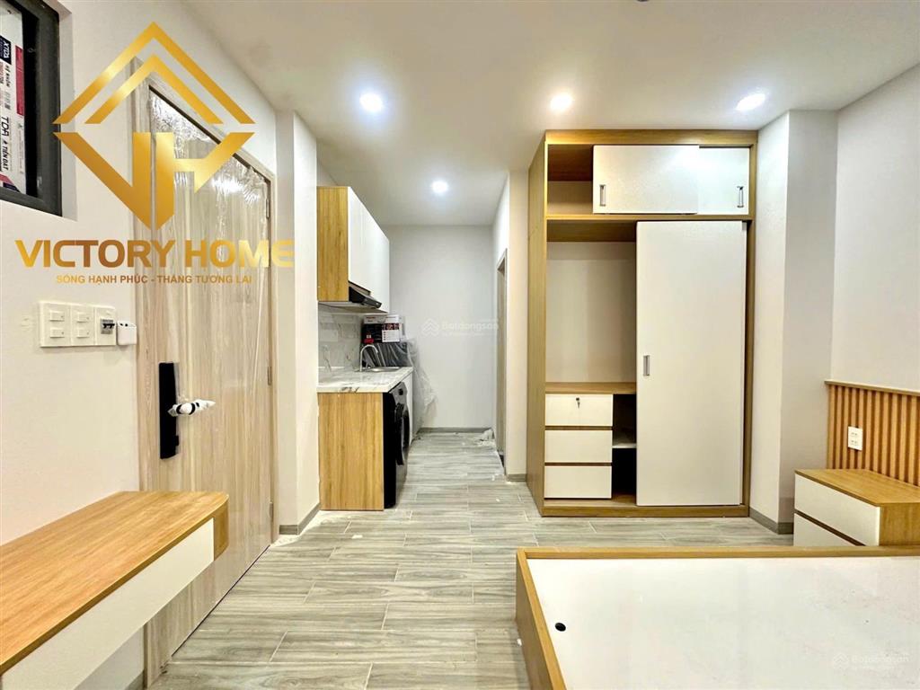 Cho thuê chdv mới xây full nội thất mới 100%, hầm xe  thang máy  bảo vệ, đầy đủ tiện nghi