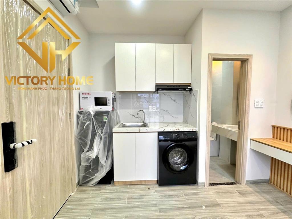 Cho thuê chdv mới xây full nội thất mới 100%, hầm xe  thang máy  bảo vệ, đầy đủ tiện nghi