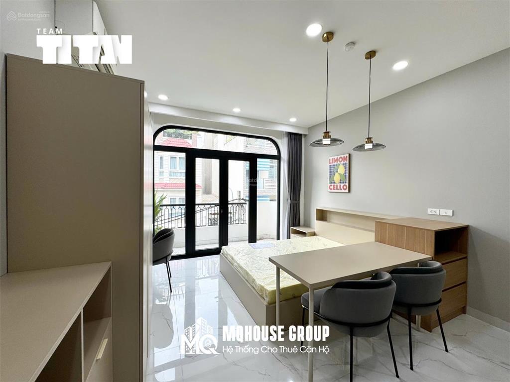 Cho thuê chdv hầm xe, thang máy, full nội thất, ban công tại lê quang định, bình thạnh
