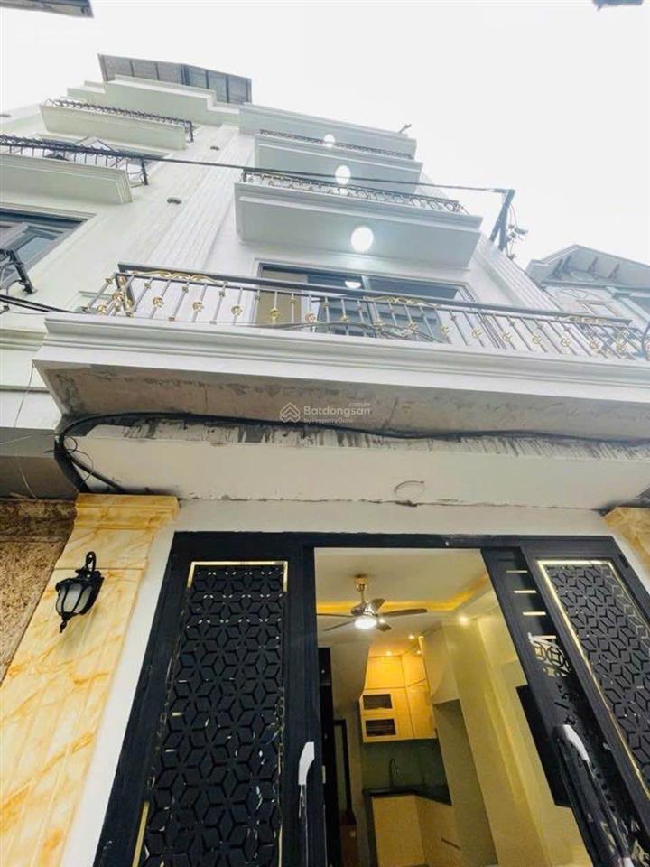 Bán nhà yên nghĩa  lô góc  thang máy  30m chỉ 7.9 tỷ