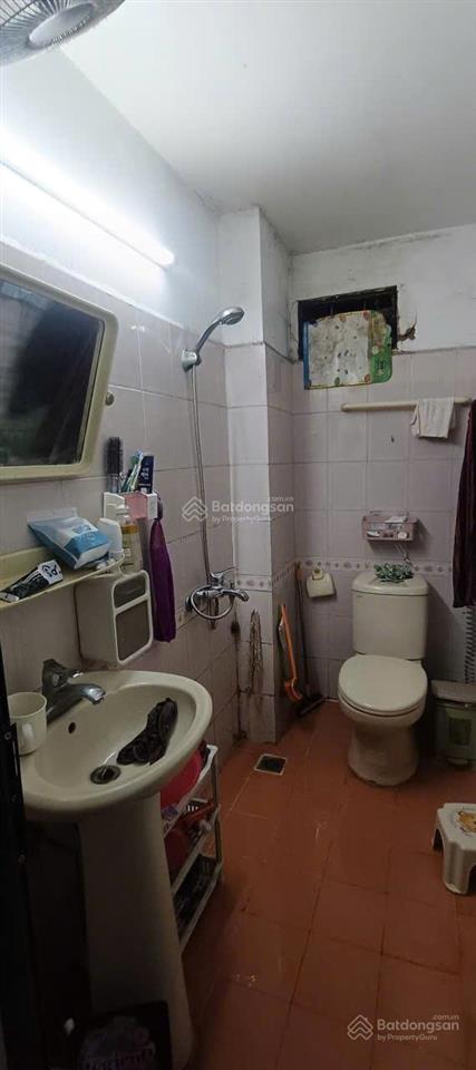 Bán nhà phố trương định, 28m  kinh doanh  ô tô tránh