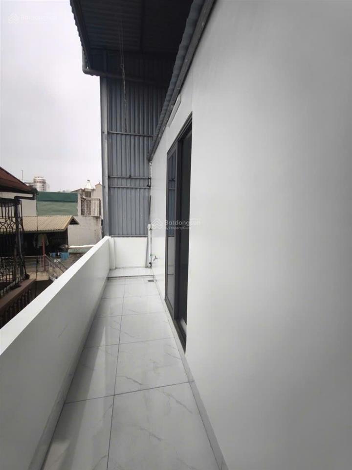 Bán nhà phố trương định  nhà đẹp mới tinh  5 tầng thang máy  34m chỉ 9.8 tỷ