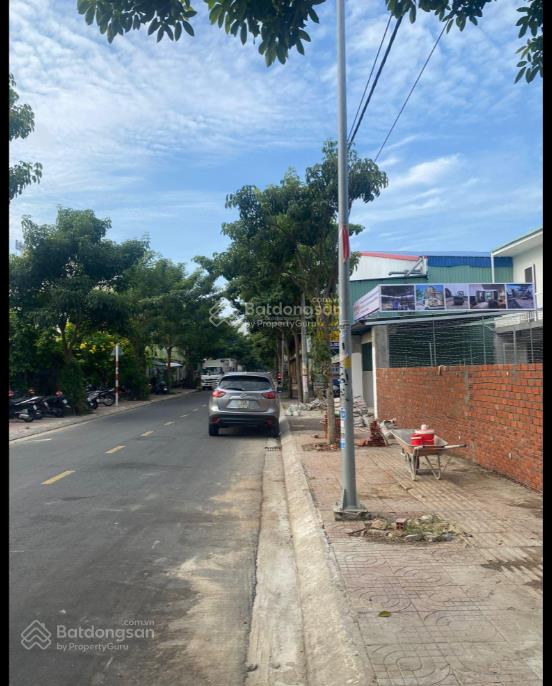 Bán nhà mặt tiền đường nguyễn thị minh khai  vũng tàu