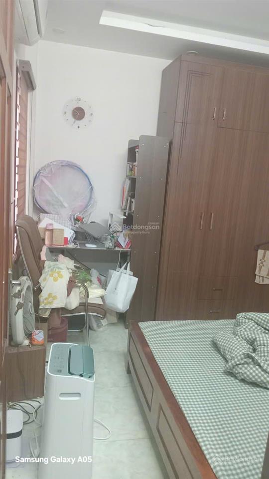 Cho thuê nhà 4 tầng 41,3m² full điều hòa gần ga metro hà đông