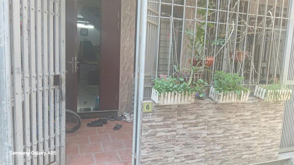 Cho thuê nhà 4 tầng 41,3m² full điều hòa gần ga metro hà đông