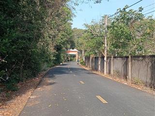 Bán đất ở 485m2 có 100m2 tc ngang 10 * 49m