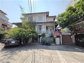 [7mx16m] biệt thự sân vườn pháp cổ siêu hiếm  đường tú xương, quận 3  cho thuê !!!