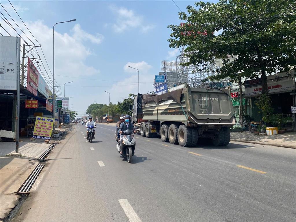 Nhà 2 tầng mặt tiền đồng khởi, 199m2, gần cây xăng 26, chỉ 39 triệu/m2, giá hiếm khó tìm!