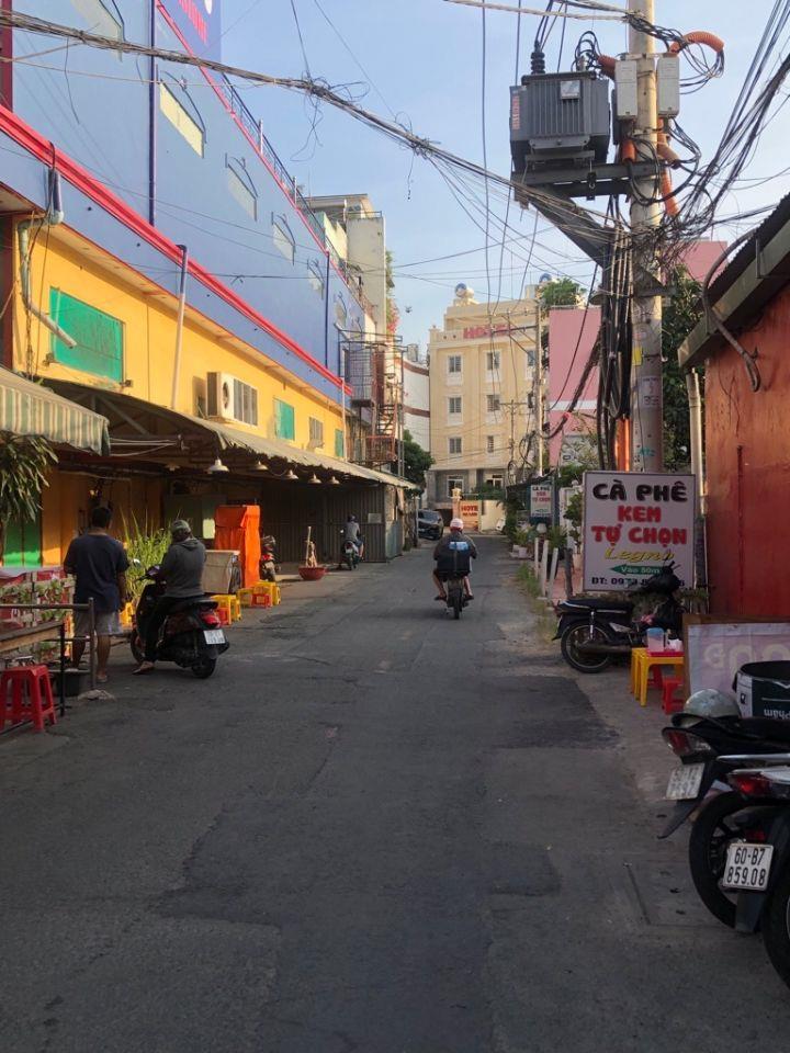 Bán nhà 7PN - 7WC hẻm sát đường Võ Văn Ngân - Bình Thọ - Thủ Đức