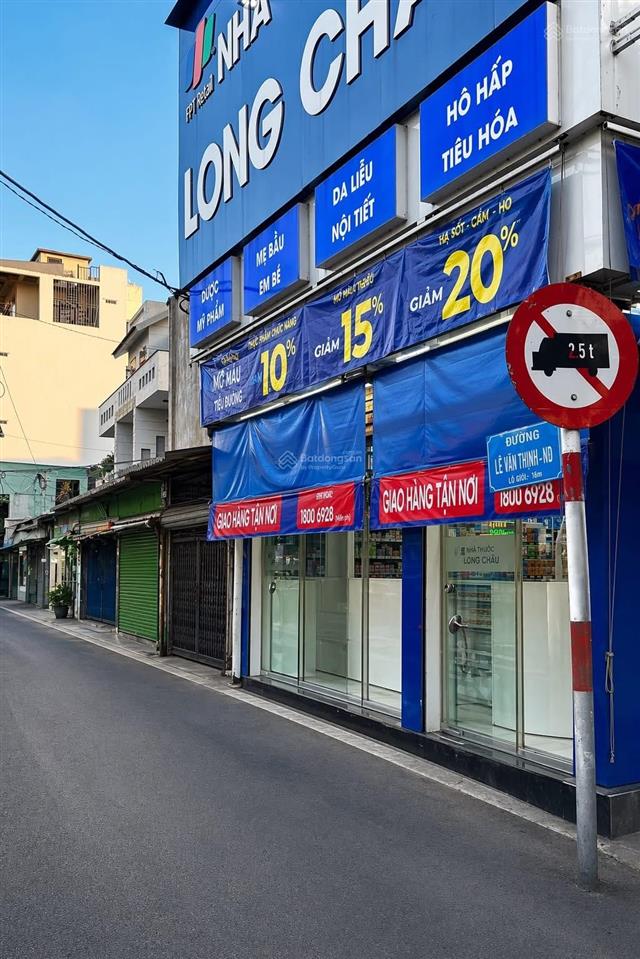 Nhà mới đẹp hoàn công đủ  gần lê văn thịnh  q.2