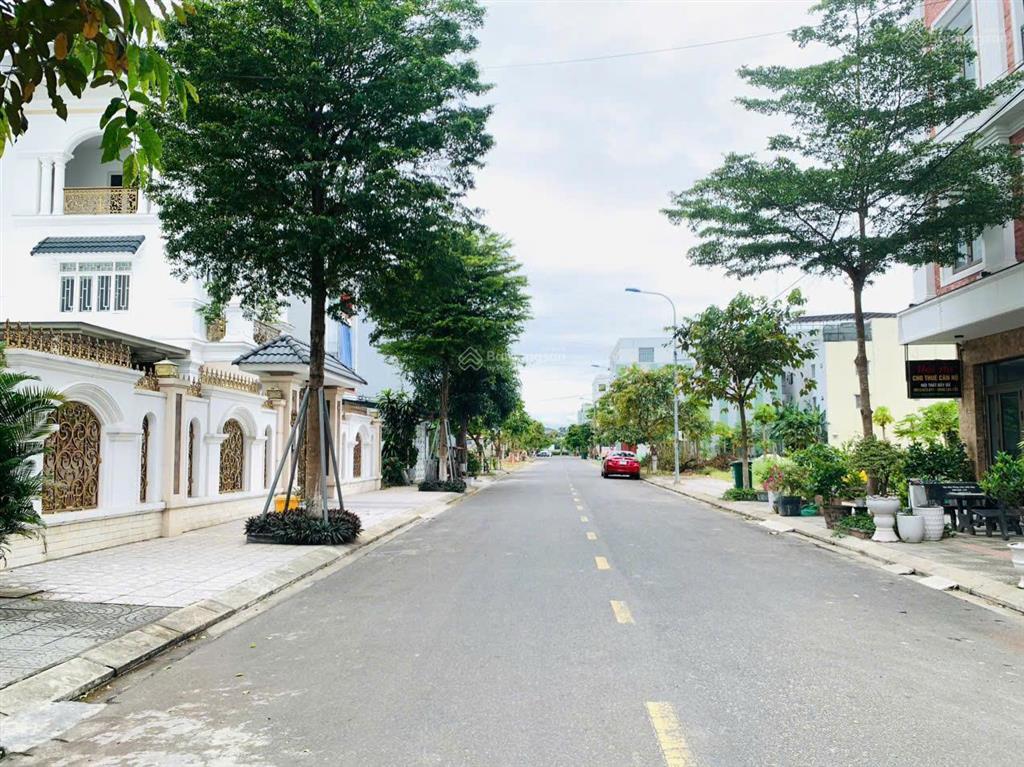 Bán 105m2 đất ngã tư trần minh tông/hòa minh 30 (khu a1 phương trang)